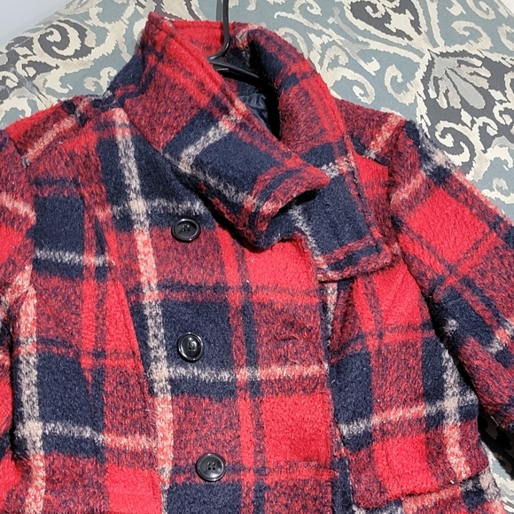 Fresh New York Jackets & Blazers - Winter coat size Large, plaid, EUC!🎉🎊
